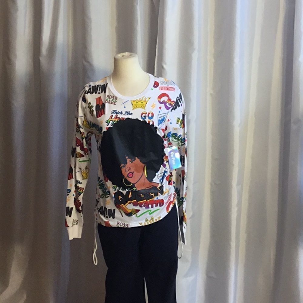 NWT ON FIRE lg sleeve tee graphic tee white DUR150